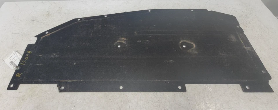2017-2020 Ferrari Portofino OEM PASSENGER SIDE LATERAL UNDERTRAY PART# 767969 Foto 1 de 4