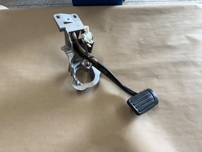 2016-2024 Chevrolet Camaro SS 6.2L "Auto" Brake Pedal Assembly - OEM - Image 1 of 4