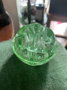 Vintage Green Glass Frog Flower Plant Arrangement Item - Picture 1 of 4