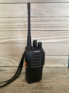 Baofeng Pofung BF-888s UHF 400-470MHz ABS Two-way Ham Radio Walkie Talkies - Picture 1 of 10