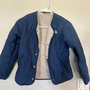 The North Face Girls Penelope Sherpa Blue Quilted Jacket Size 10-12 - Picture 1 of 5