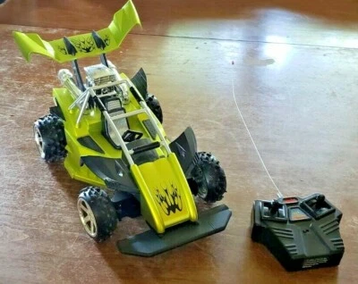 ARTIN 1:14 SCALE DUST DEVIL RADIO CONTROLLED GREEN VEHICLE RC - Image 1 of 4