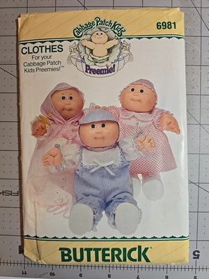 Vtg Butterick 6981 sewing pattern, doll clothes for Cabbage Patch Kids Preemies - Image 1 of 2