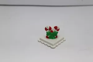 Fisher Price Little People Christmas on Main Street Present Gift Replacement - Picture 1 of 4