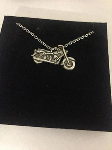 Classic Motorbike PP-T01 English Pewter on a Silver Platinum Plated Necklace 18" - Picture 1 of 1