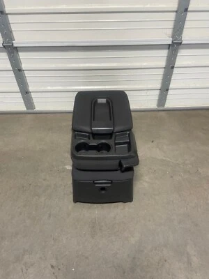 2019 2025 Chevrolet Silverado GMC Sierra Tahoe Center Console Jump Seat storage - Image 1 of 4