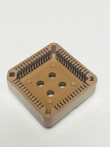 6PCS  PLCC 52P-T MFR FCI IC Socket 52Pin PLCC Thru Hole - Picture 1 of 2