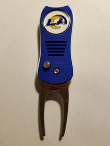 Los Angeles Rams 2 Sided Golf Ball Marker w/ Switchfix Switchblade Divot Tool - Picture 1 of 2