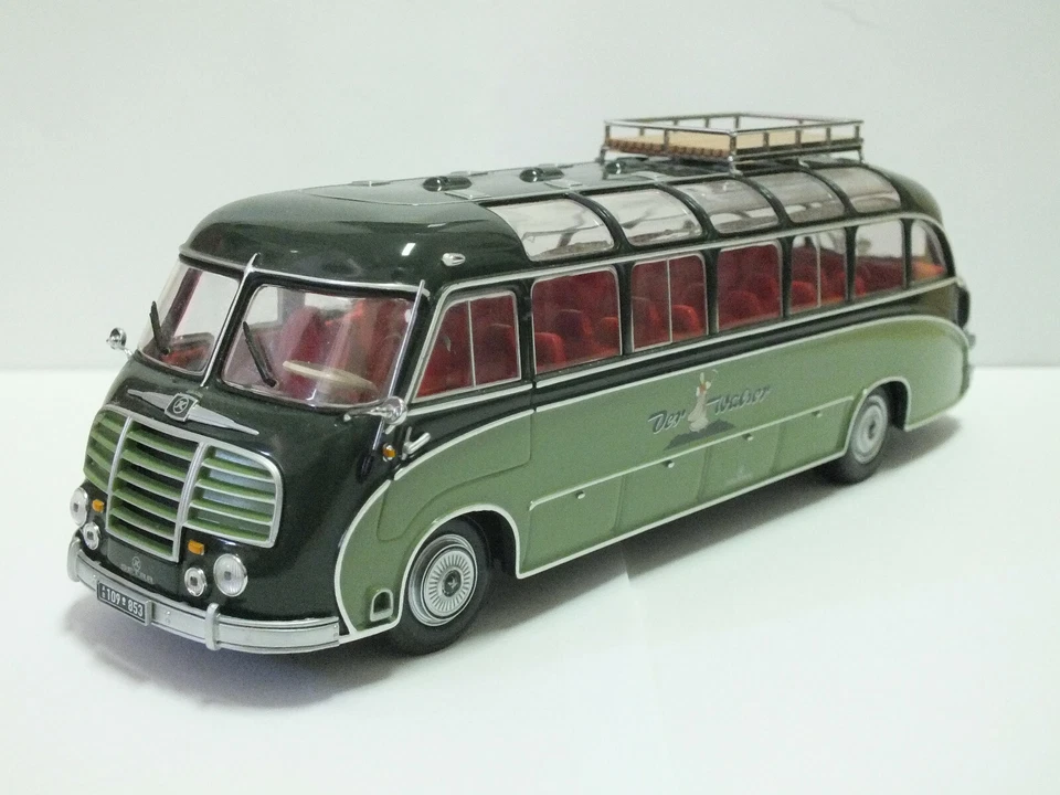 Car Pullman Setra S8 Der Walser Viaggi - MINICHAMPS 1/43 -  - Immagine 1 di 1