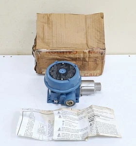 United Electric J120-S164B / 382A6241P0001 Discharged Pressure Switch - Picture 1 of 18