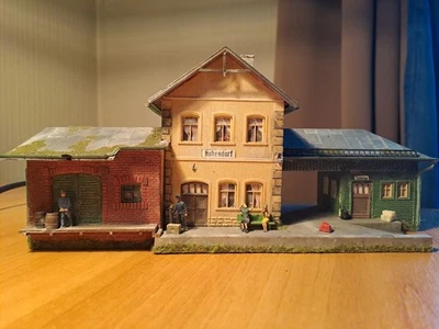 Diorama H0 -Stazione ferroviaria - Immagine 1 di 3