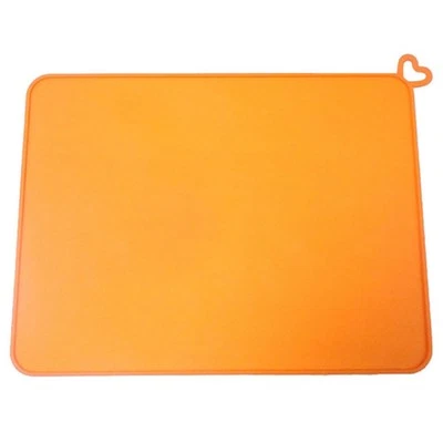 Silicone Pet Feeding Mat Puppy  Feeder Food Water Drinking Mat For Dog Dish6402 - Image 1 of 4