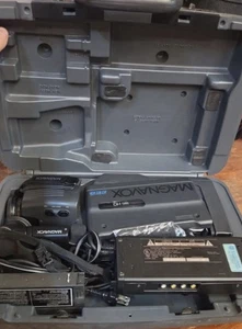 Videocamera vintage ~ Magnavox ~ cineasta ~ primi anni '90 ~ VHS ~ non testata - Foto 1 di 1