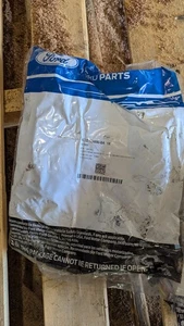 FORD EXPEDITION F250 04 F250 F350 6.0 V8 L & R GLOW PLUG HARNESSES 4C4Z12A690BA - Picture 1 of 1