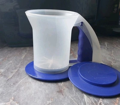 Tupperware - Rucki-Zucki D 26, Puderzuckersieb in blau, Top - Bild 1 von 3