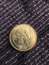 1998 NHLPA Hockey Canada McDonald’s Olympic Medallion Wayne Gretzky/Joe Sakic