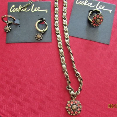 Cookie Lee 3 Piece Set NWT $88 Ribbon Weave Wire Dangle Stretch Ring Coral - Image 1 of 4