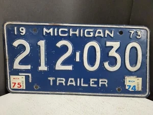 Vintage 1973 Michigan Trailer License Plate # 212-030 ExpiredWith 74 & 75 Tags - Imagen 1 de 8