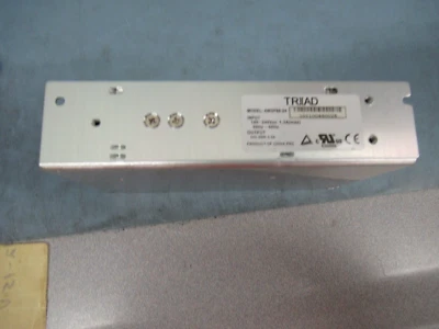 Convertidor cerrado de CA DC TR[]AD AWSP60-24 Foto 1 de 3