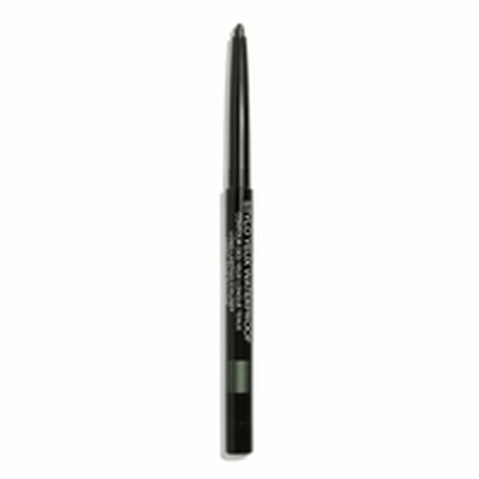 Matita Occhi Chanel Stylo Yeux Nº 46 Vert emeraude Nº 46-Vert Emeraude 0,3 g  - Immagine 1 di 1