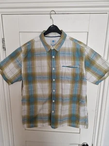 Fat Face Mens Shirt Medium Green And White Checked Buttoned Down Shirt - Picture 1 of 9
