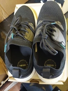 Vessi W09 everyday 2.0 onyx black she20bw09. preowned - Picture 1 of 7