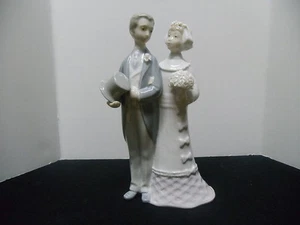 Lladro #4808, Wedding - Picture 1 of 5