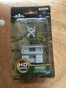 Desk and Chair - D&D - Wizkids Deep Cuts Miniatures & - Picture 1 of 2