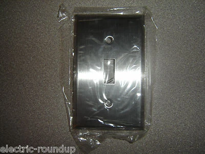 Lote de 2, Placa de pared de cubierta de interruptor de palanca de 1 velocidad de acero inoxidable Mulberry 97071 Foto 1 de 3