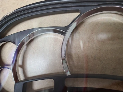 USED 03-06 CADILLAC ESCALADE PLATINUM CLUSTER CHROME LENS COVER WRINKLED CHROME - Image 1 of 2