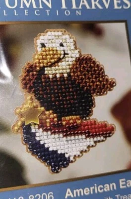 Kit de punto de cruz con cuentas patrióticas Mill Hill Autumn Harvest American Eagle Foto 1 de 3