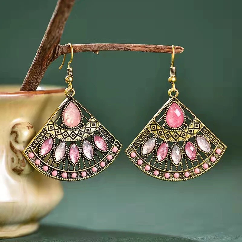 Gorgeous Women Ancient Gold Bohemian Earrings Hollow Color Fan Style Tassel 1505 - Image 1 of 4