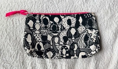 Bolsa de cosméticos Ipsy X epcWitte bolsa blanca y negra cabezas sin rostro rosa cremallera Foto 1 de 4