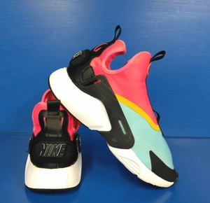 Nike Huarache High Top Athletic Shoes 