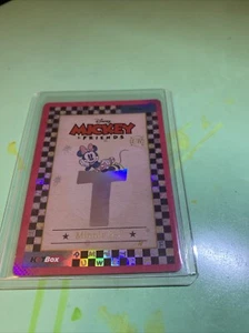 2023 Kakawow Disney 100 Hotbox Mickey & Friends Minnie Letter T - Picture 1 of 2