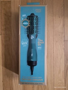 Infiniti Pro Conair The Knot Dr All-in-One Spazzola Asciugacapelli Ovale Compatta Smeraldo - Foto 1 di 8