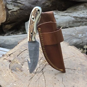 Handmade Stag Handle Damascus Steel Horizontal Carry Hunting Knife Fixed Blade - Picture 1 of 7