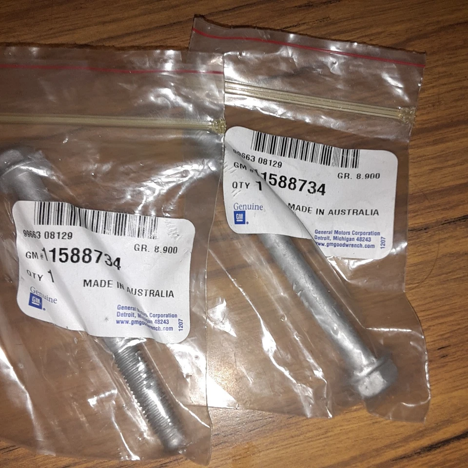 2 GM HVAC A/C Compressor Mounting Bolt Flanged Hex Bolt M8x1.25x90 11588734 D2 - Image 1 of 1