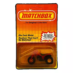 Matchbox MB-23 Honda ATC 250R Veicolo Tre 3 Ruote ATV Rosso - Nuovo - Foto 1 di 8