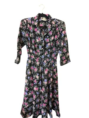 Vintage S.L. Petites USA Mujer Pequeño Vestido de Sol Negro Floral Cuello Botón Foto 1 de 4