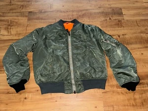 Chaqueta de bombardero de vuelo MA-1 vintage para hombre parche grande Scovill cremallera manga EE. UU. - Imagen 1 de 18