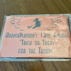 Adoptaplatoon’s 13th Annual Trick Or Treat For The Troops - Bild 1 von 2