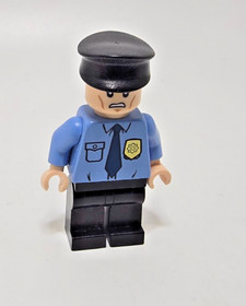 LEGO Armored Truck Driver Minifigure Doc Ock Truck Heist 76015 Marvel Spider-Man