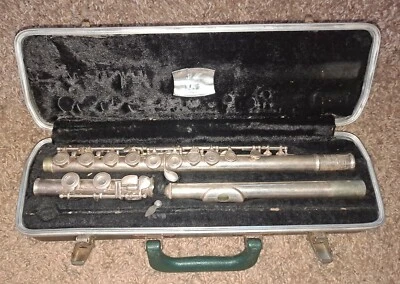 Vintage BUNDY Made by Selmer Elkhart Indiana Flute Instrument w/ Case USA - Image 1 of 4