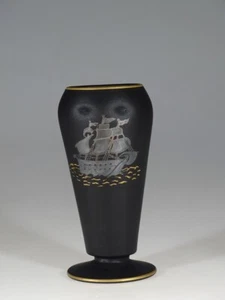 Deco Tiffin Black Satin Glass #151 Cupped Dahlia Vase Clipper Ship c.1930 - Picture 1 of 4