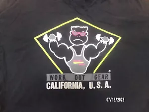 VINTAGE MALIBU CLASSIC WORK OUT GEAR CA BLACK OVERSIZE CROP MUSCLE SHIRT SIZE M - Picture 1 of 4