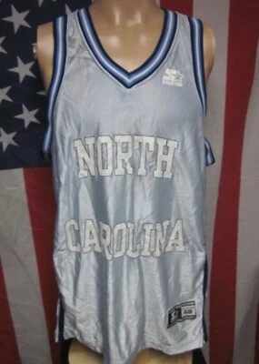 NORTH CAROLINA TARHEELS University lrg basketball jersey Starter size 48  - Image 1 of 4