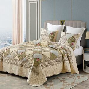 Patchwork Quilt Set Queen Size Quilted Bedspread Full / Size Beige Floral