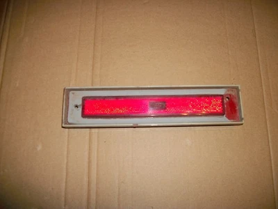 LINCOLN MARK VII 1984-1992 MARCADOR LATERAL TRASERO LUZ BISEL DERECHO E4LB-15A464-AB Foto 1 de 4