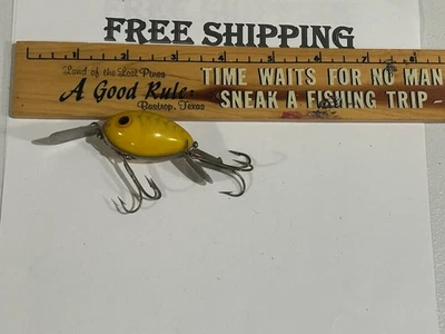 Vintage Arbogast Hula Diver Deep Diving Crankbait  Yellow Color. 3" TACKLE FIND - Image 1 of 4